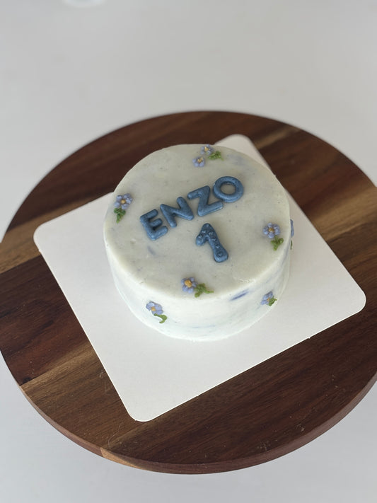 Simply Classic Cake